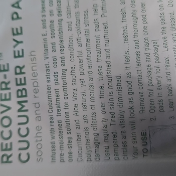 Earth Therapeutics Recover-E Cucumber Eye Pads 1 Set Cucumber aloe VIt E - Picture 8 of 13